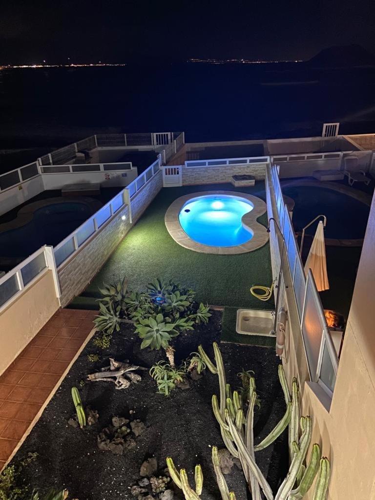 Beach Front Villa Vv Corralejo Exteriör bild